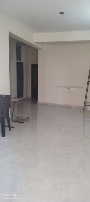 Room in 2 BHK Apartment at Pavani Laxmi Nivas, Madhapur – for Rent