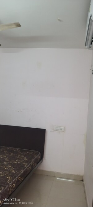 Furnished Amenities in 1 BHK Independent House at Madhapur – for Rent