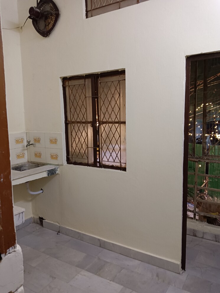 Kitchen/pantry, lajpat nagar 4 1 Bedroom 487 Sq.Ft. Builder Floor In Lajpat Nagar 4 Delhi 9454945