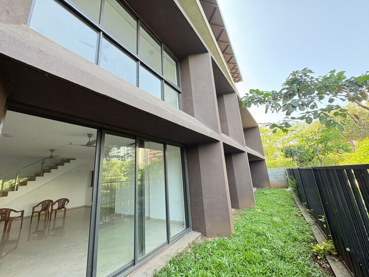 Exterior View, lodha-palava-serenity-a 5 Bedroom 3000 Sq.Ft. Penthouse In Taloja Bypass Road Thane 9454970