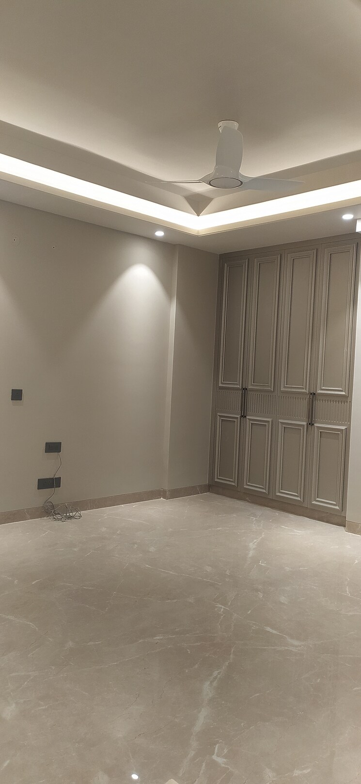 Room, parklands 4 Bedroom 500 Sq.Yd. Builder Floor In Sector 85 Faridabad 9454965