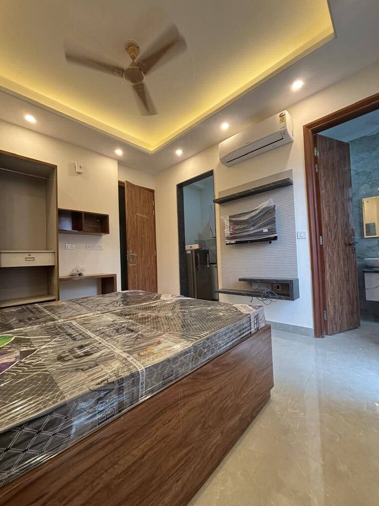 Bedroom, saket 1 RK 250 Sq.Ft. Builder Floor In Saket Delhi 9454972