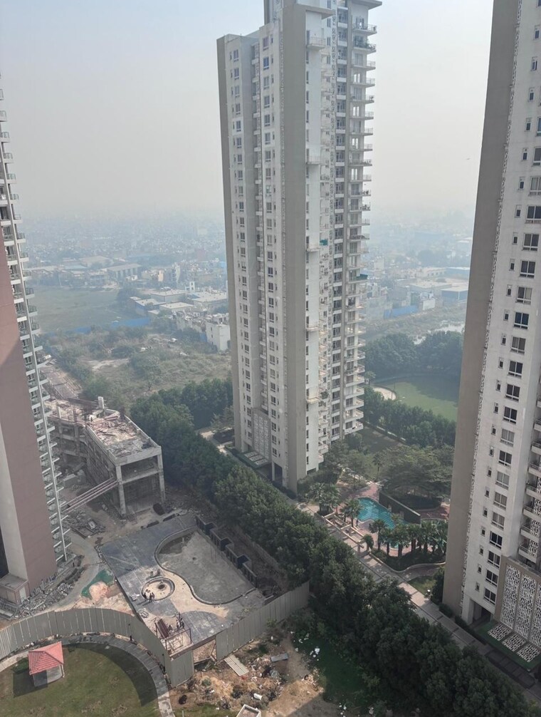 Swimming Pool, hero-homes-gurgaon 3 Bedroom 1389 Sq.Ft. Apartment In Sector 104 Gurgaon 9454984