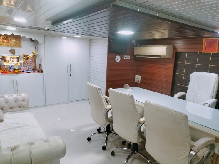 Team Area, satra-plaza Commercial Office Space 802 Sq.Ft. In Vashi Sector 19d Navi Mumbai 9454989