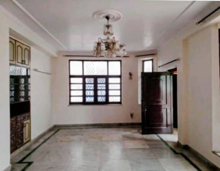 Room, sector 55 2 Bedroom 1250 Sq.Ft. Independent House In Sector 55 Noida 9454995