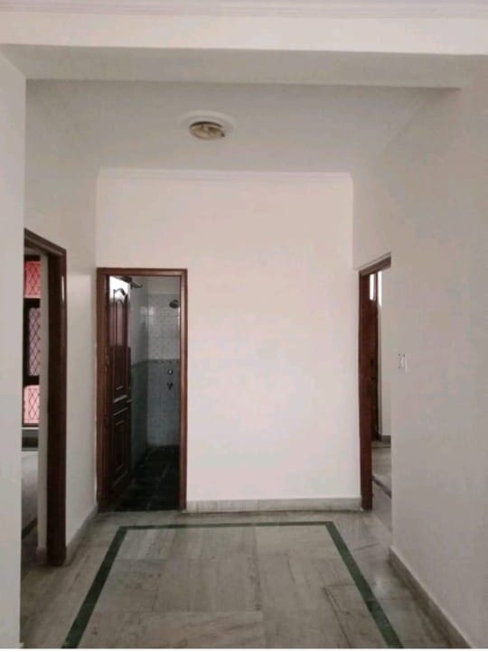 2 BHK Independent House For Rent in Sector 55