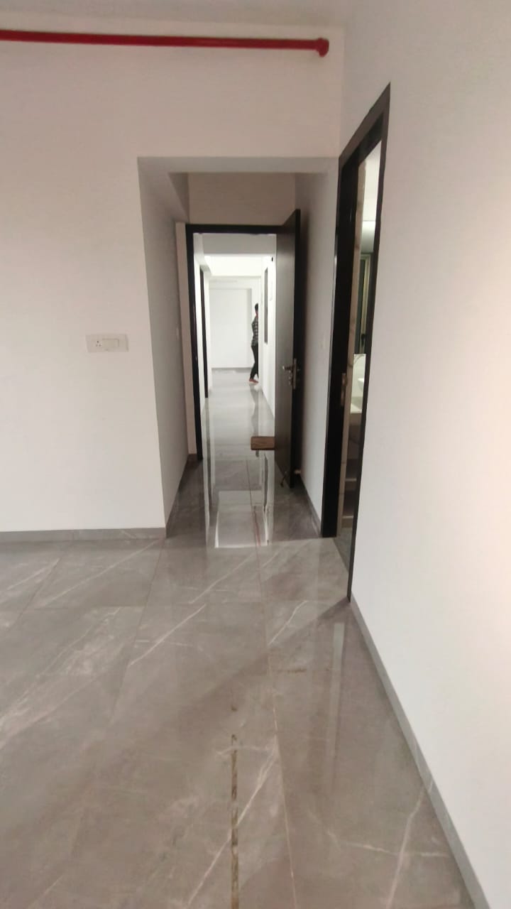 2 BHK Apartment For Rent in Hubtown Seasons