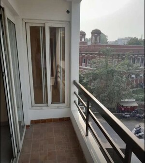 Balcony in 3 BHK Apartment at Kaisarbagh – for Rent