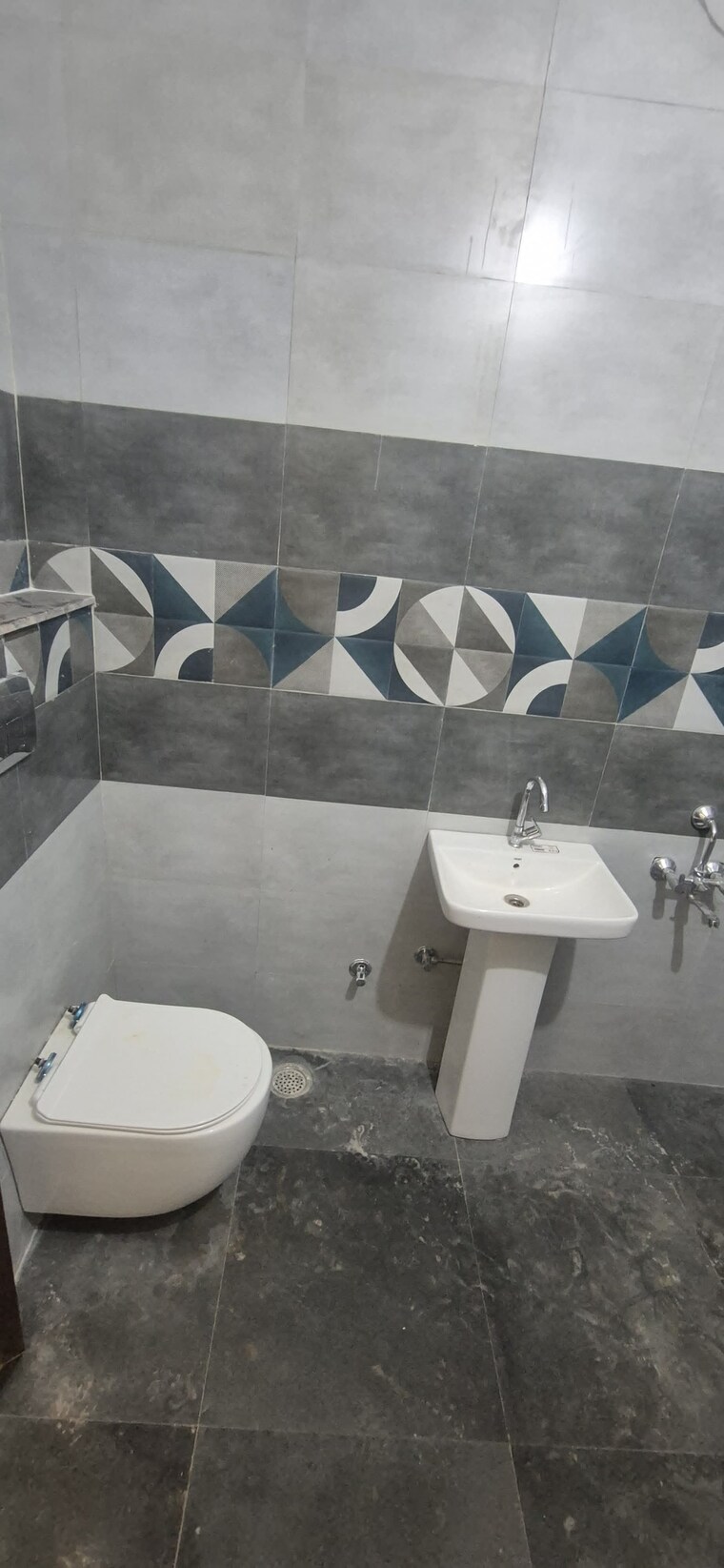 Team Area, gomti nagar 2.5 Bedroom 1650 Sq.Ft. Independent House In Gomti Nagar Lucknow 9455082