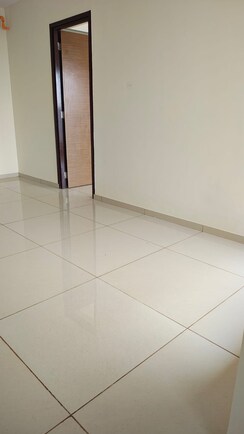 2 BHK Apartment For Sale in Chandak 34 Park Estate