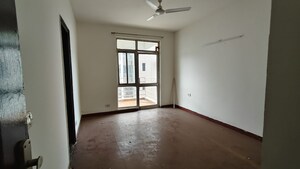 Room in 2 BHK Apartment at Piyush Heights, Sector 89 – for Sale