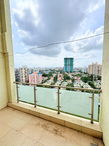 Terrace in 3 BHK Apartment at Mantri Mantri Mystica A Part, Pimple Saudagar – for Sale