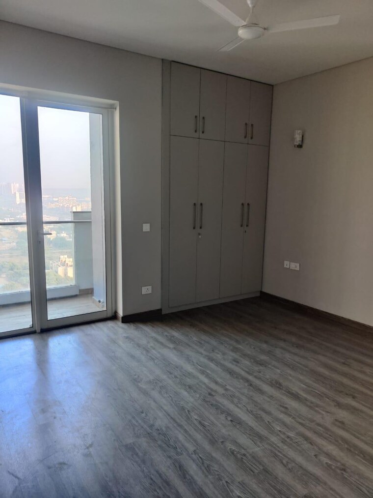 Room, emaar-digi-homes 2 Bedroom 802 Sq.Ft. Apartment In Sector 62 Gurgaon 9455129