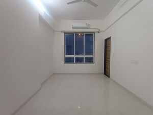 Bedroom in 2 BHK Apartment at Heritage Solitaire, Chembur – for Rent