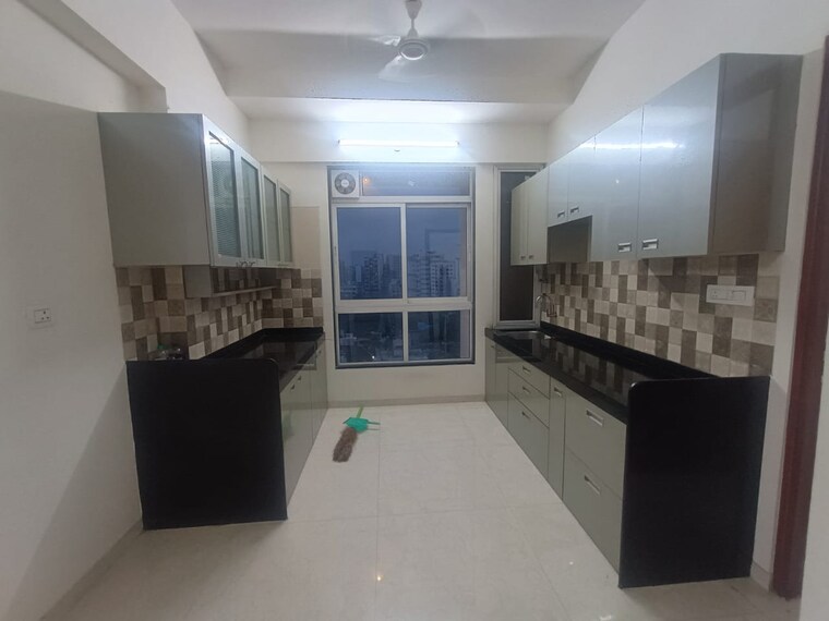 Kitchen, heritage-solitaire 2 Bedroom 936 Sq.Ft. Apartment In Chembur Mumbai 9455136