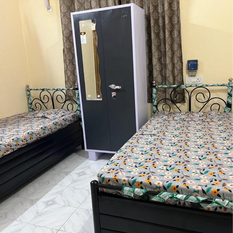 Bedroom, louis wadi Pg For Boys In Louis Wadi 9455160