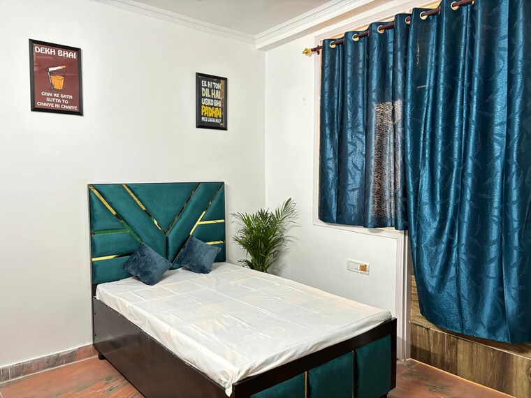 Bedroom, saket 1 RK 250 Sq.Ft. Builder Floor In Saket Delhi 9455217