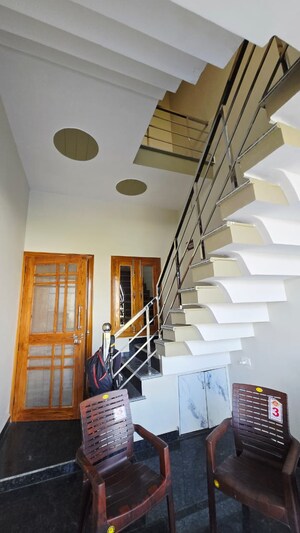 Staircase in 4 BHK Builder Floor at Dlf Farms – for Rent