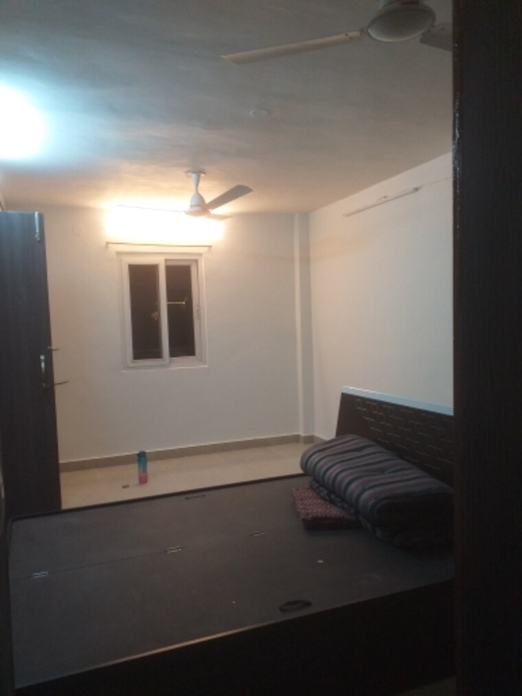 Bedroom, new rajinder nagar 1.5 Bedroom 1080 Sq.Ft. Builder Floor In New Rajinder Nagar Delhi 9455307