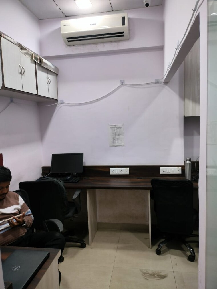 Team Area, gajra-g-square-business-park Commercial Office Space 1000 Sq.Ft. In Vashi Sector 30a Navi Mumbai 9455255