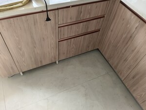 Room in 2 BHK Apartment at Signature Global City, Sector 37d – for Rent