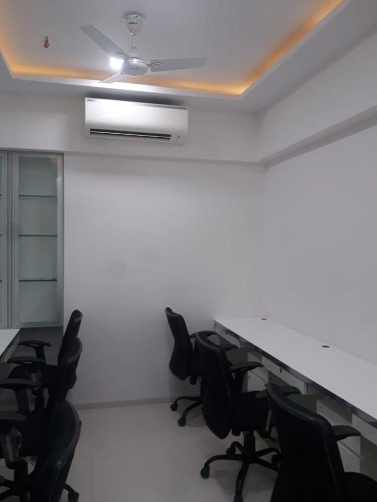 Team Area, gajra-g-square-business-park Commercial Office Space 1200 Sq.Ft. In Vashi Sector 30a Navi Mumbai 9455292
