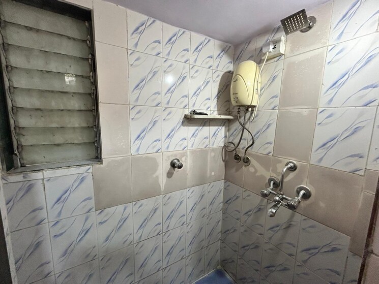 Bathroom, libra-chs 1 Bedroom 500 Sq.Ft. Apartment In Malad West Mumbai 9455282