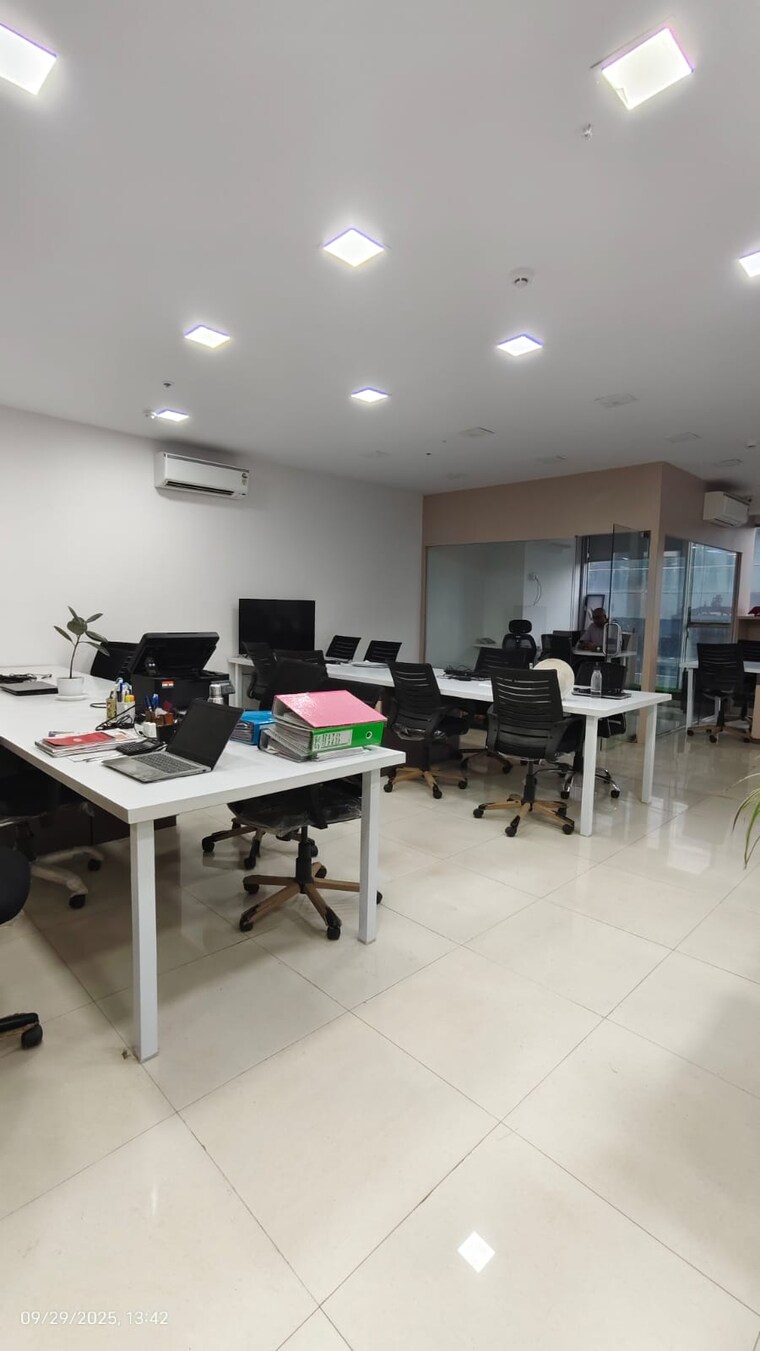 Team Area, arihant-aura Commercial Office Space 3500 Sq.Ft. In Turbhe Navi Mumbai 9455300