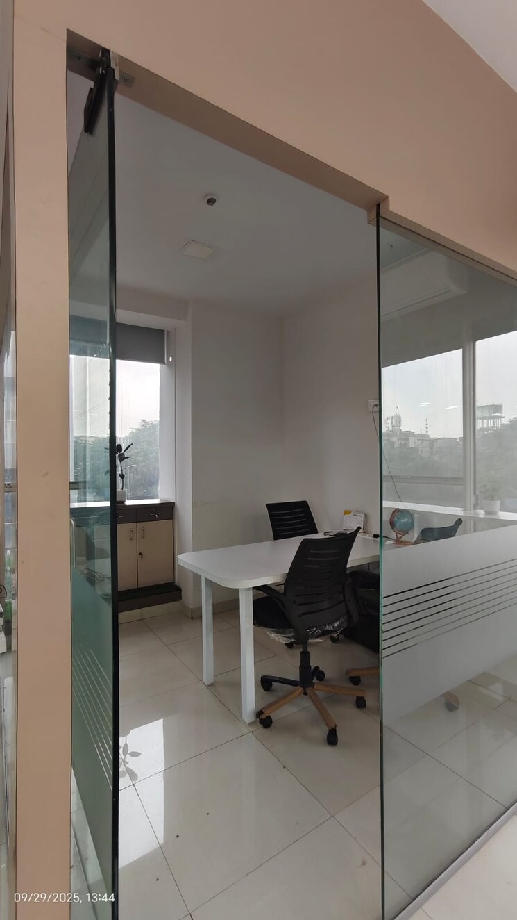 Team Area, arihant-aura Commercial Office Space 3500 Sq.Ft. In Turbhe Navi Mumbai 9455300
