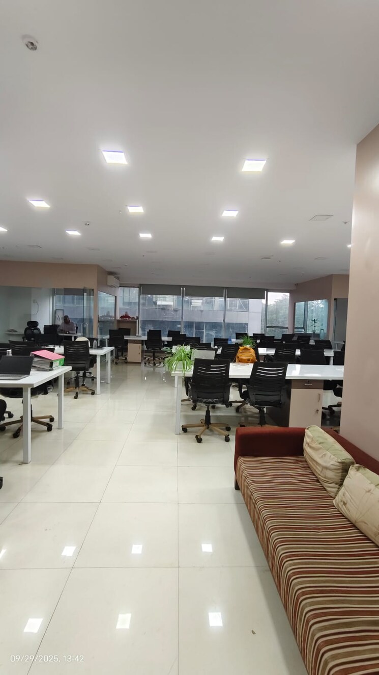 Team Area, arihant-aura Commercial Office Space 3500 Sq.Ft. In Turbhe Navi Mumbai 9455300