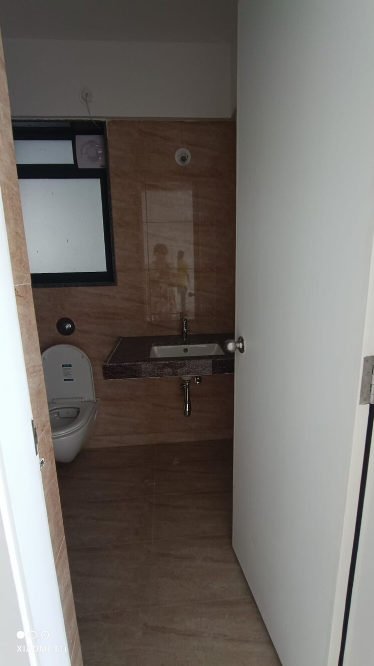 Bathroom, hadapsar 2 Bedroom 935 Sq.Ft. Apartment In Hadapsar Pune 9455353