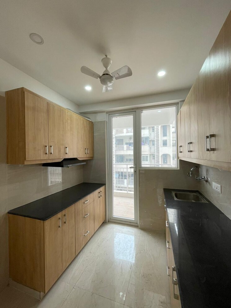 Kitchen, ram-shanti-apartment 3.5 Bedroom 2100 Sq.Ft. Apartment In Sector 52 Gurgaon 9455346