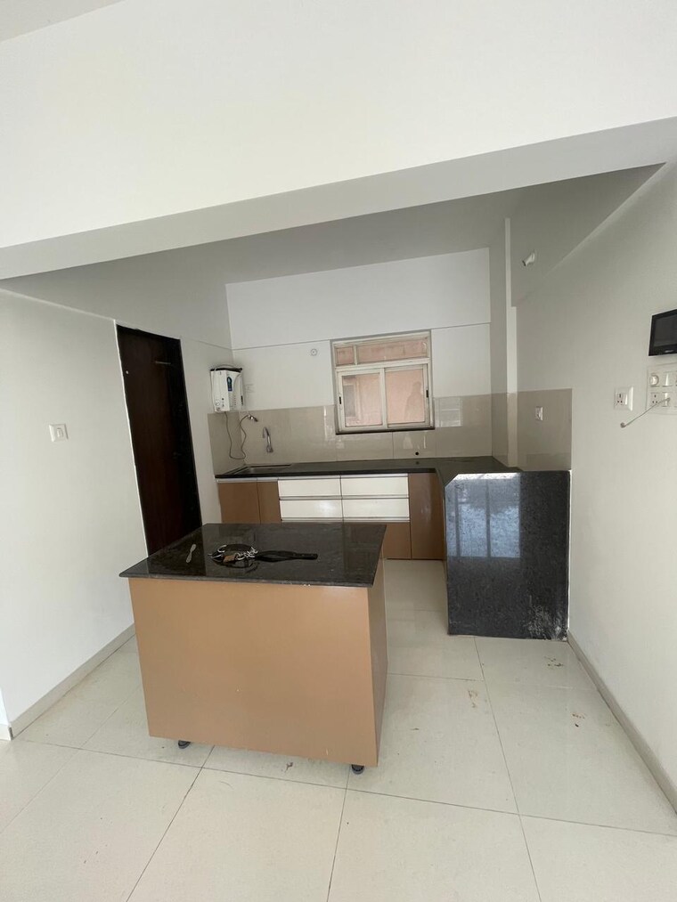 Kitchen, puranik-abitante 3 Bedroom 1650 Sq.Ft. Apartment In Bavdhan Pune 9455362