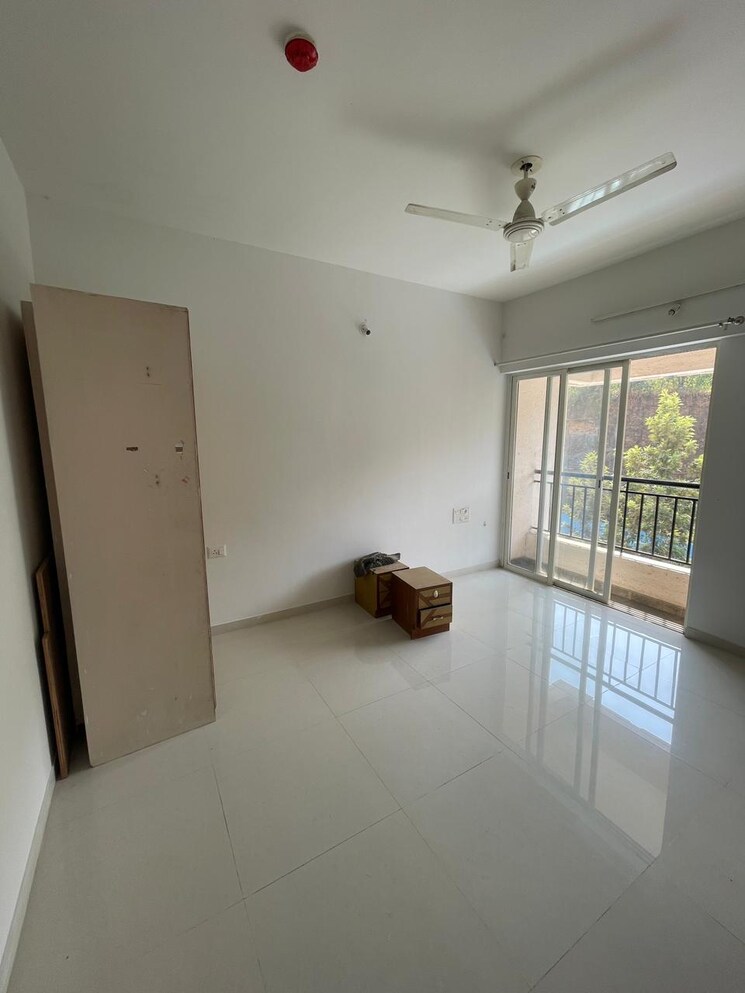 Room, puranik-abitante 3 Bedroom 1650 Sq.Ft. Apartment In Bavdhan Pune 9455362