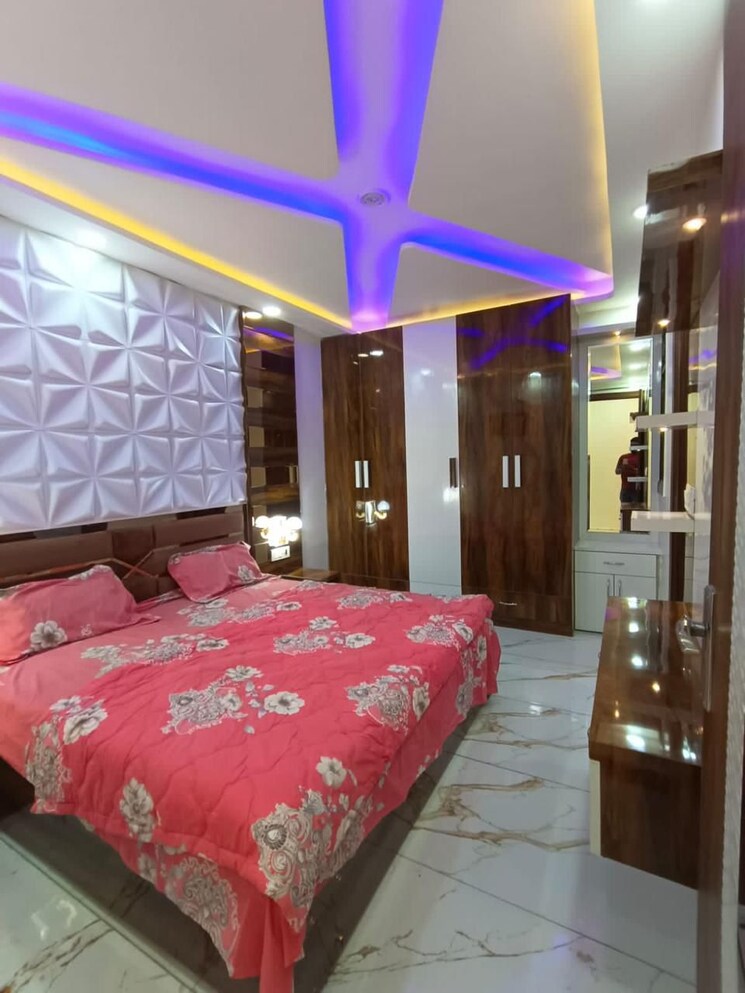 Bedroom, dwarka mor 3 Bedroom 900 Sq.Ft. Builder Floor In Dwarka Mor Delhi 9455453