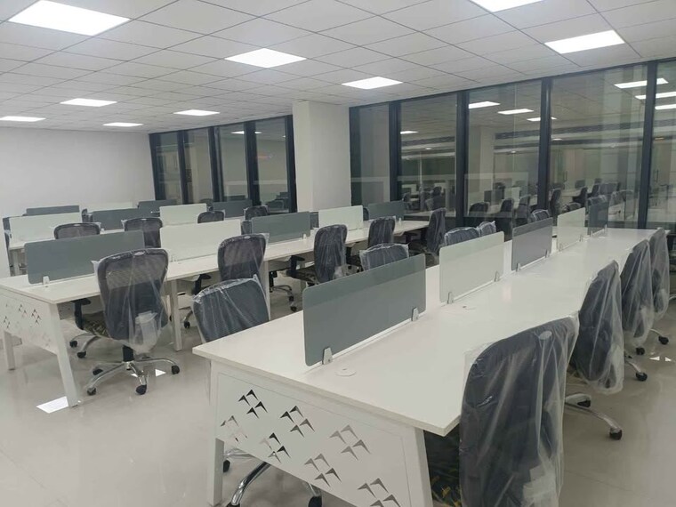 Team Area, vijay nagar Commercial Office Space 2500 Sq.Ft. In Vijay Nagar Indore 9455577
