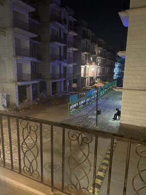 4 BHK Apartment – Exterior View View at Delphine Central Park Estates, Sector 104 - for Sale