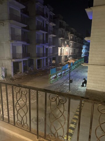 4 BHK Apartment – Exterior View View at Delphine Central Park Estates, Sector 104 - for Sale