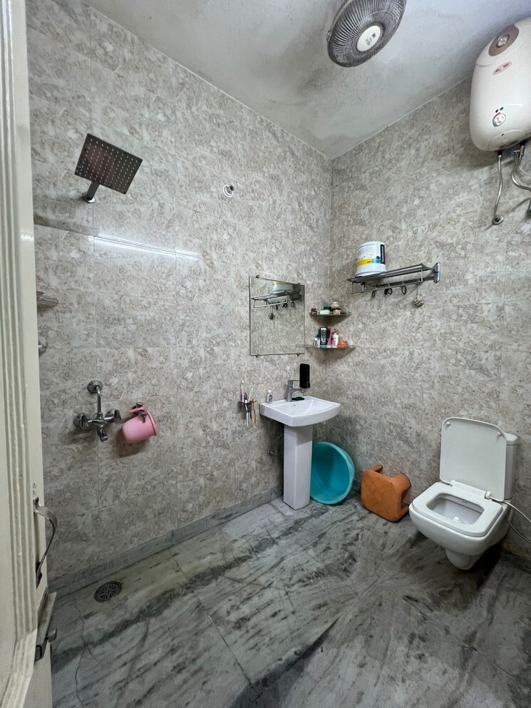 Bathroom, ms-enclave-zirakpur 3 Bedroom 1044 Sq.Ft. Independent House In Dhakoli Zirakpur 9455583