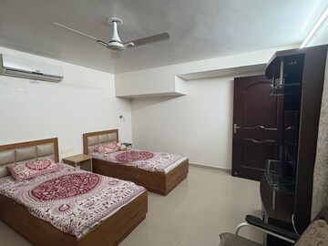 1 RK Builder Floor For Rent in Mowa