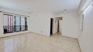 Room in 2 BHK Apartment at Hiranandani Estate – for Rent