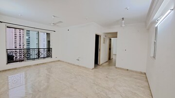 Room in 2 BHK Apartment at Hiranandani Estate – for Rent