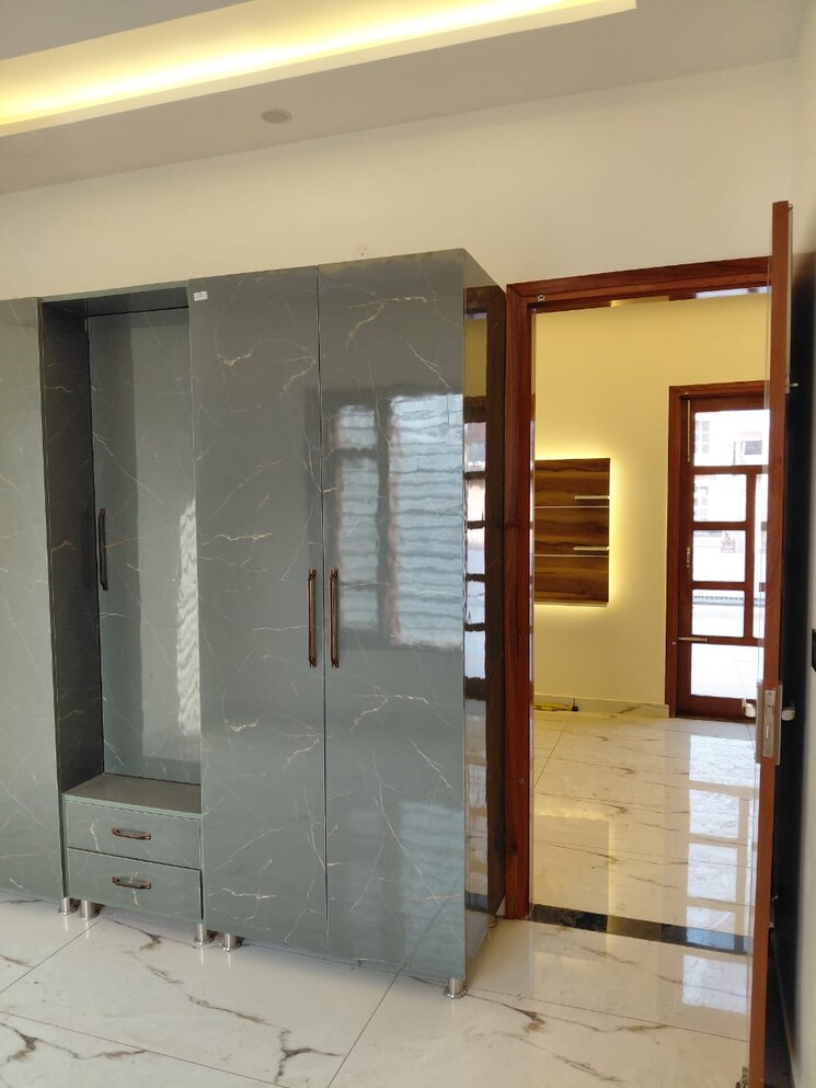 Room, dhakoli 3 Bedroom 1350 Sq.Ft. Independent House In Dhakoli Zirakpur 9456195