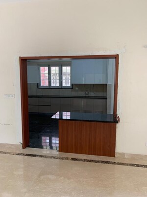 Room in 3 BHK Villa at Varthur – for Rent