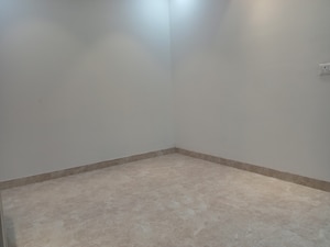 Room in 3 BHK Builder Floor at Palam Colony – for Sale