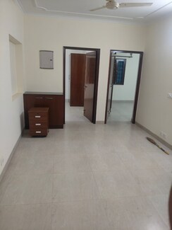 2 BHK + Extra Room Apartment For Sale in Vasant Kunj