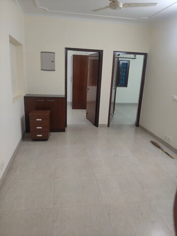 2 BHK Flat for Sale in Vasant Kunj, Delhi