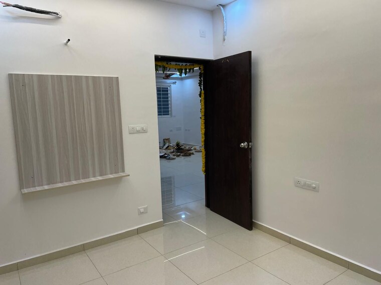 Room, cybercity-marina-skies 2.5 Bedroom 1500 Sq.Ft. Apartment In Hi Tech City Hyderabad 9455763