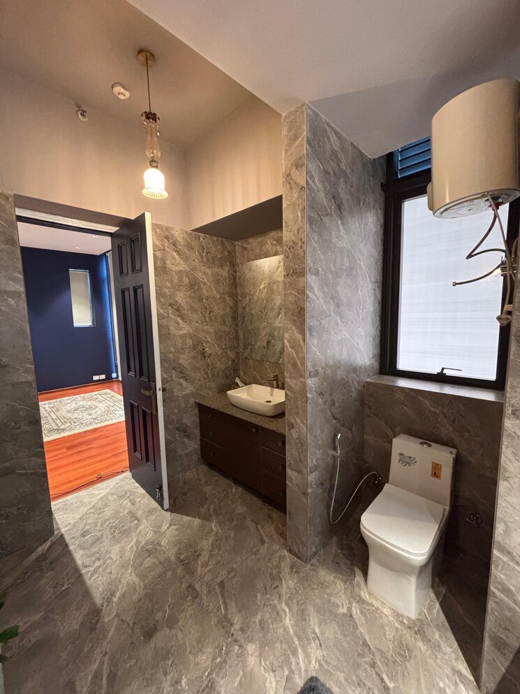 Attached Bathroom, ireo-skyon 4 Bedroom 2900 Sq.Ft. Apartment In Sector 60 Gurgaon 9455450