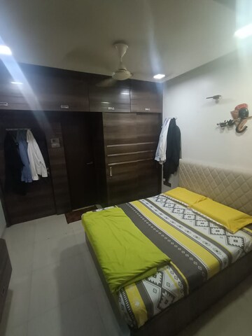 Bedroom in 2 BHK Apartment at Sindhi Society, Chembur – for Rent